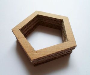 Luminária-Feita-de-Caixa-de-Papelão-Passo-a-Passo-9