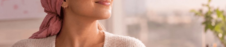 Reconstrução mamária após o câncer de mama e recuperação da autoestima feminina.
